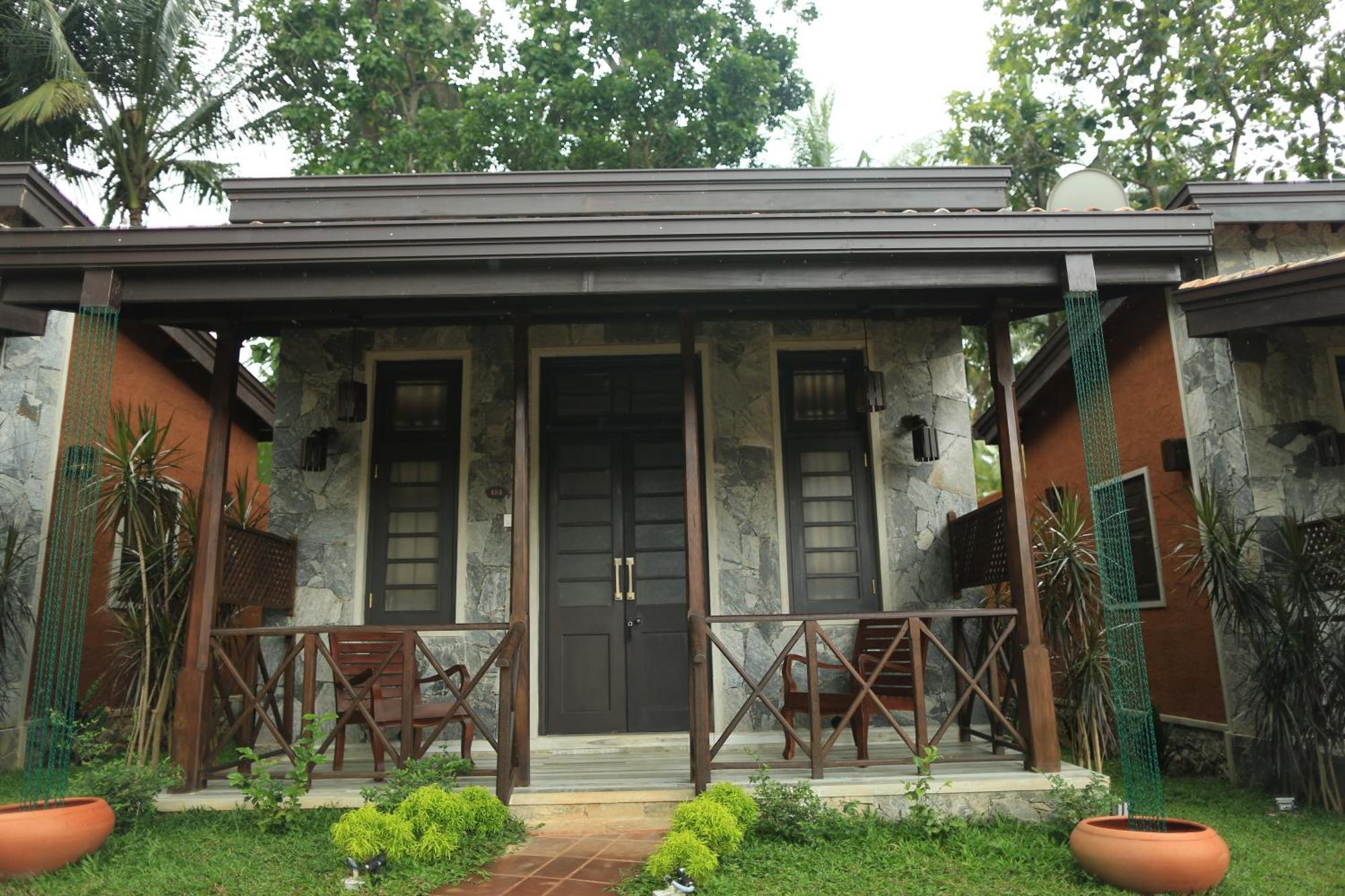 Villa Pinnawala Pinnawala  Extérieur photo